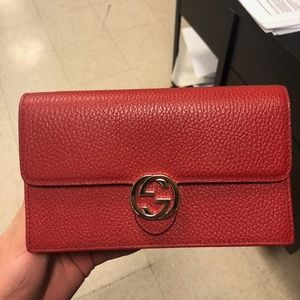 Gucci wallet on chain interlocking gg woc clutch
